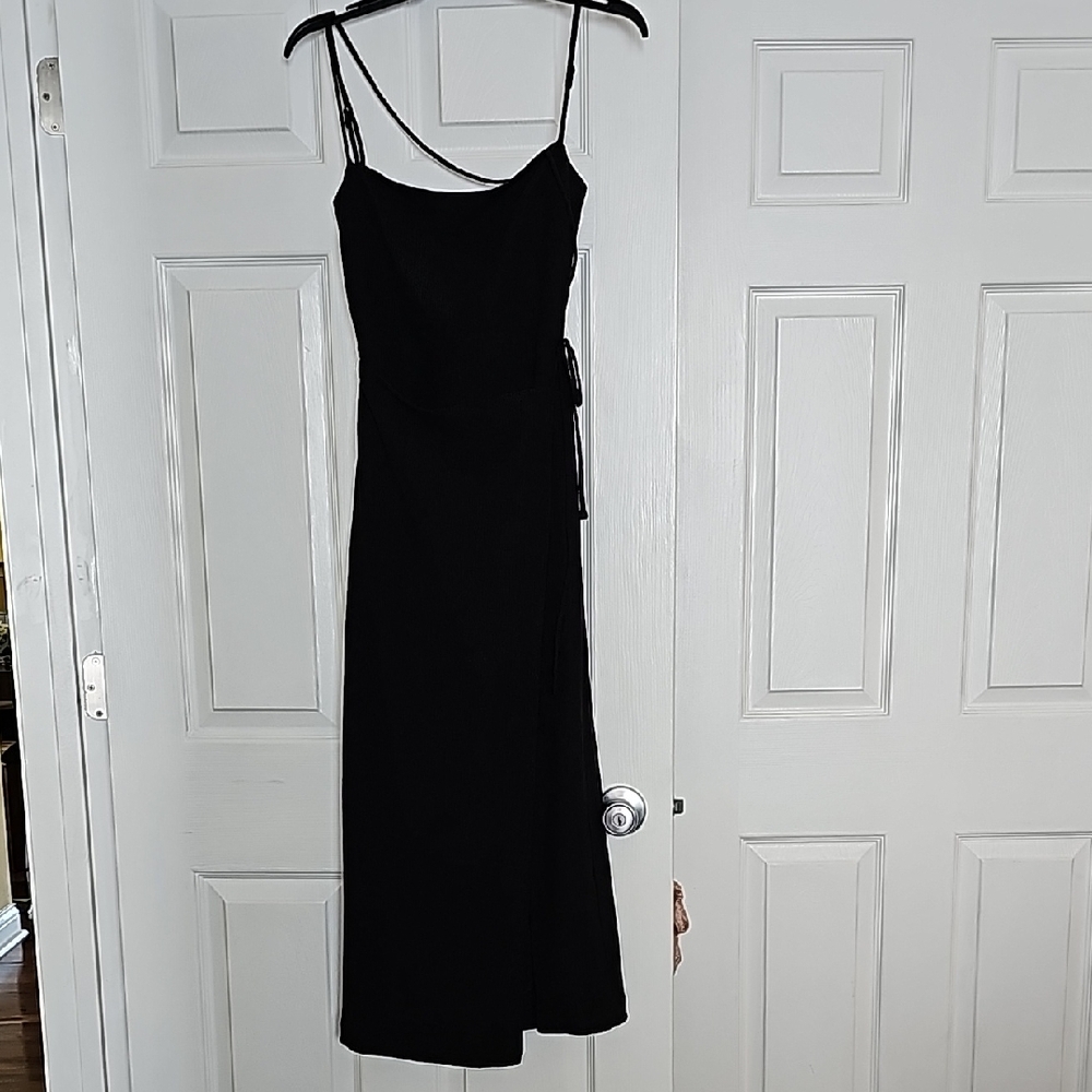 Astr Black Ruched Slip Dress